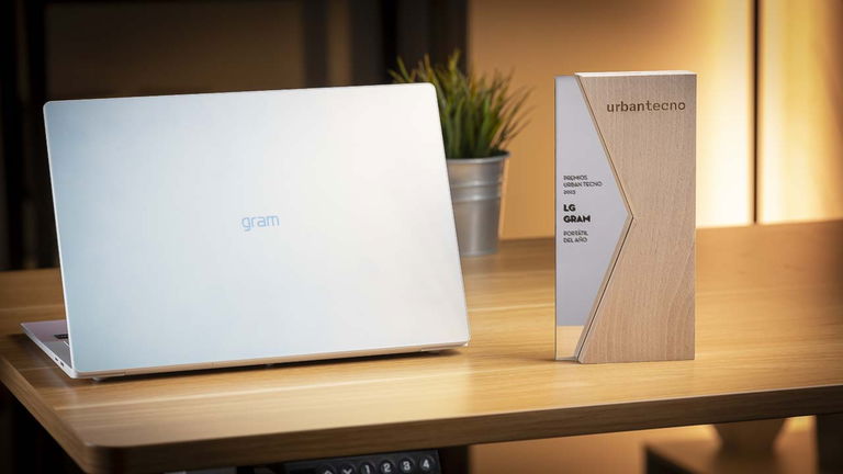 Premios Urban Tecno 2023: el LG gram se corona como el mejor portátil del año