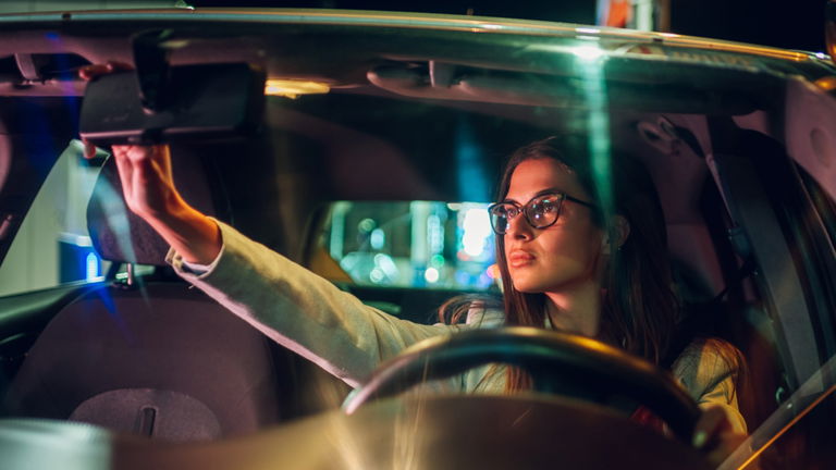 Multa por no llevar gafas de repuesto en el coche: todo lo que debes saber