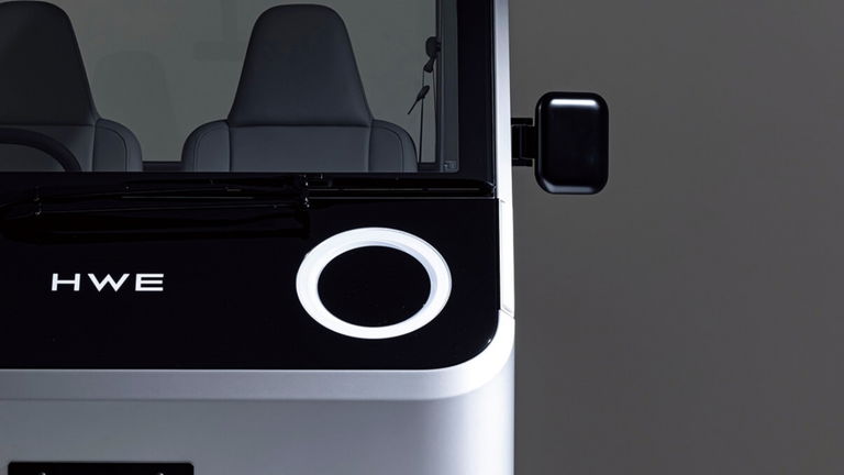 Esta minifurgoneta eléctrica y solar es una de las mejores creaciones estilo Cybertruck que hemos visto