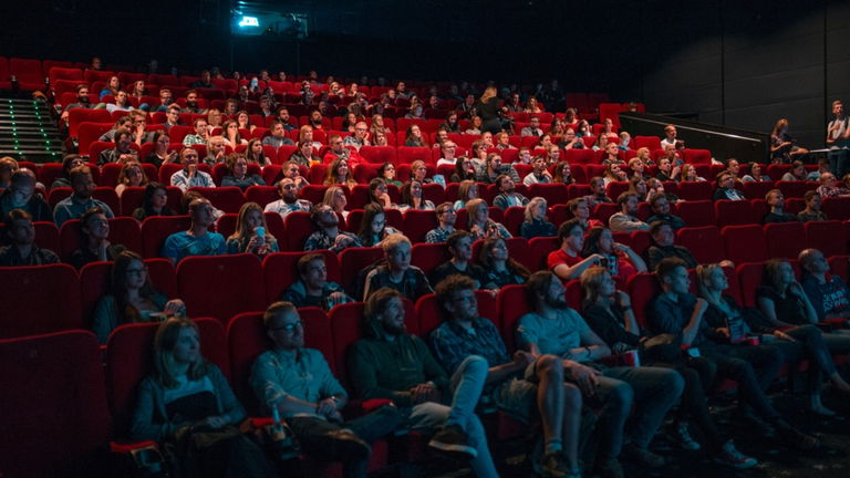 Yelmo Cines multada con 30.000 euros por prohibir la entrada de comida del exterior a las salas