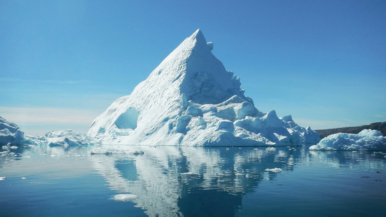 El iceberg más grande del planeta acaba de moverse después de décadas y esta es la posible causa de ello