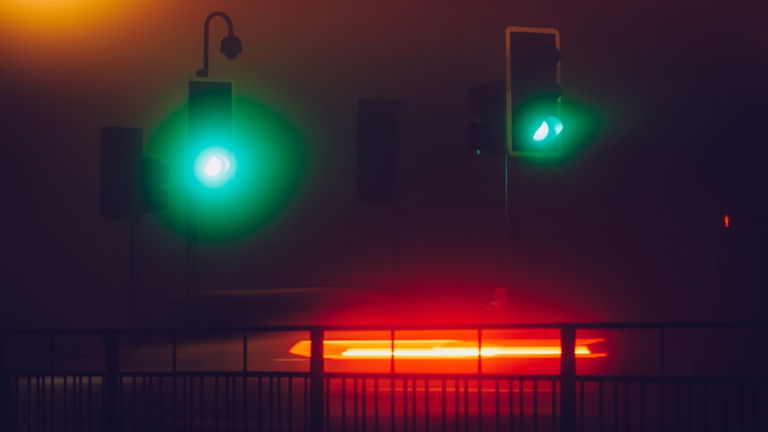 Esta ciudad española será pionera en el uso de la IA de Google para regular las luces de los semáforos