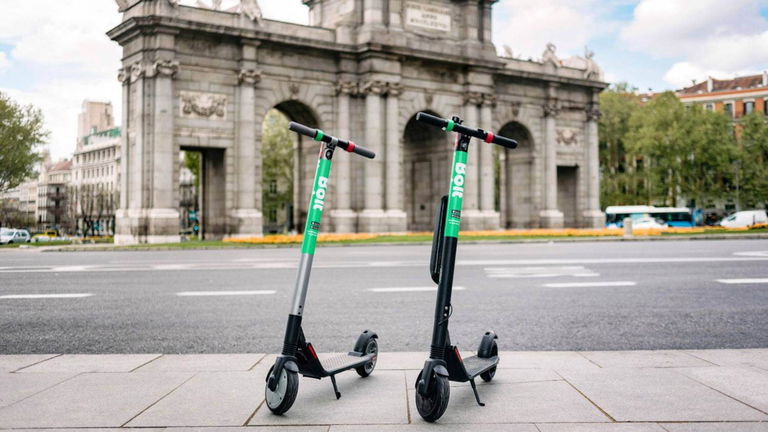 Cuáles son las multas en Madrid por subir con el patinete al metro, al tren o al autobús