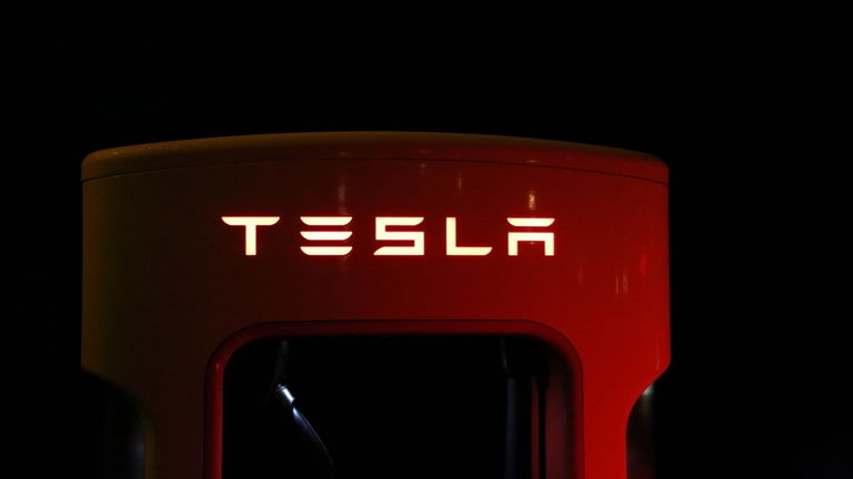 Elon Musk confirma que fabricará un superordenador en Nueva York que será crucial para Tesla