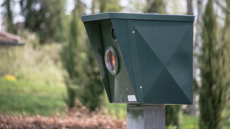 Qué es la regla del 7 y cómo puedes aplicarla para evitar multas de velocidad