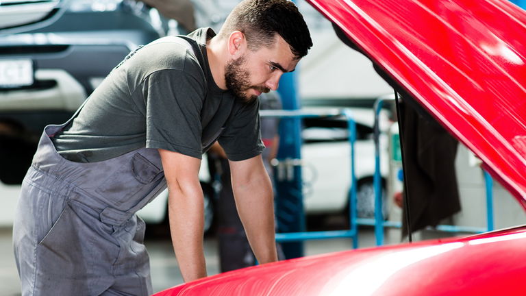 ¿Merece la pena cambiar los inyectores del coche? Cuando sí debes hacerlo y cuando no