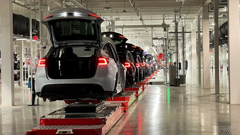 Tesla reduce el precio de sus vehículos en el mercado chino a medida que las ventas decaen