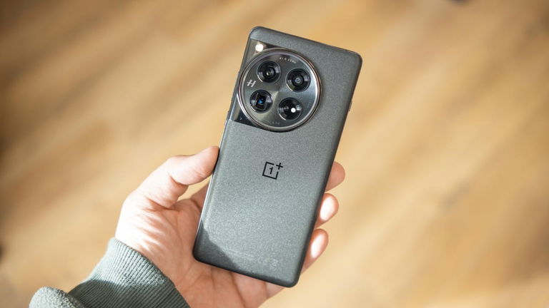 OnePlus 12 review: nadie da más por menos. Uno de los mejores teléfonos del mercado