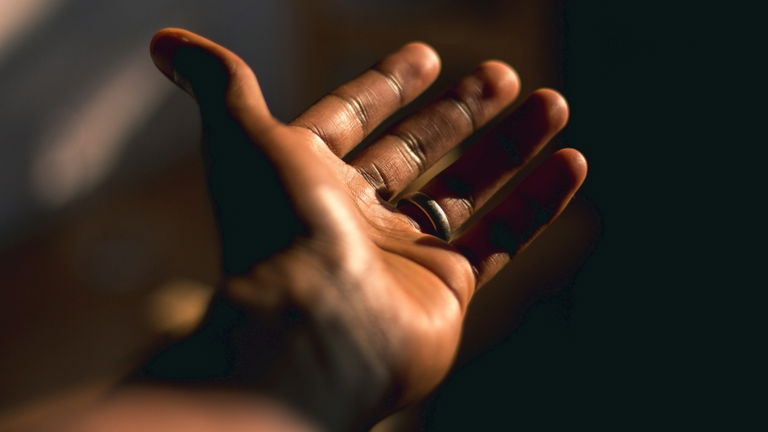 Apple podría expandir su catálogo de wearables, con futuros anillos y gafas inteligentes