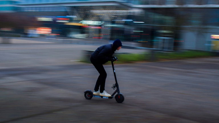 Este es el dispositivo que permite conocer si un patinete eléctrico ha sido manipulado para ir más rápido