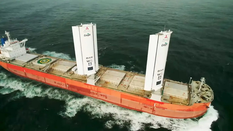 Los barcos de vela son una solución al problema de la contaminación: su ahorro en combustible es increíble