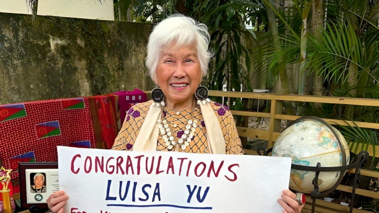 Una mujer consigue visitar todos los países del mundo, tiene 79 años y así es como lo ha hecho