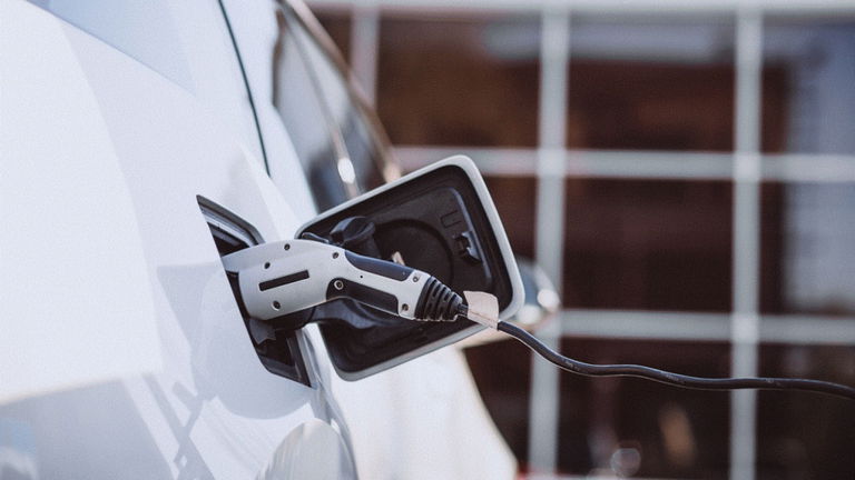 Los 10 vehículos eléctricos de carga bidireccional más destacados que hay disponibles