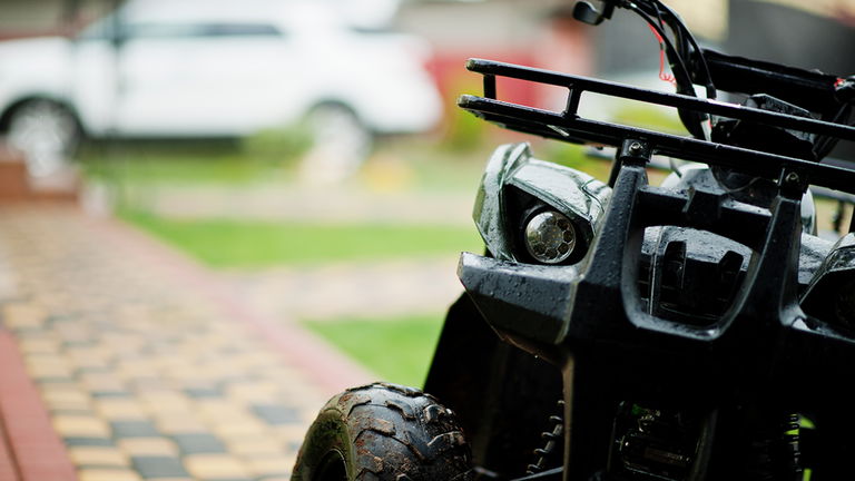 Conducir un quad en ciudad, ¿es legal?