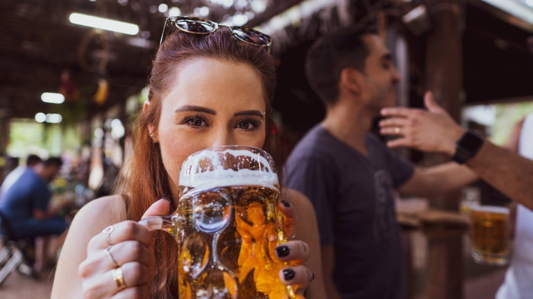 Los algoritmos informáticos están mejorando el sabor de la cerveza, dejando atrás a expertos cerveceros
