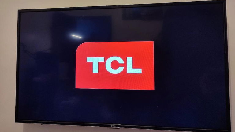 La Smart TV se queda en el logo: cómo solucionar el problema