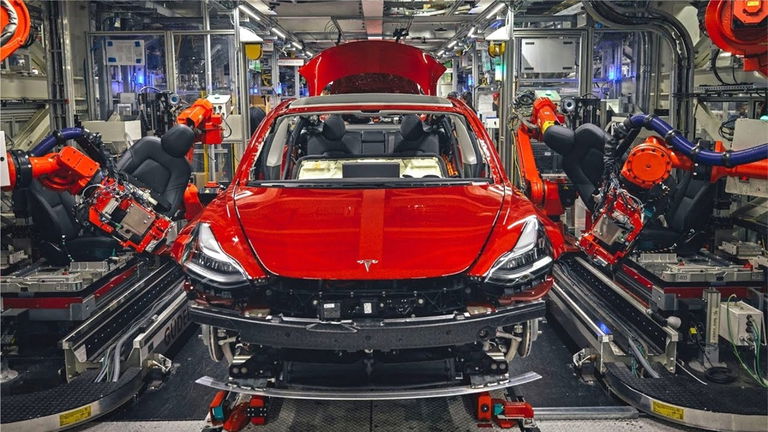 Por qué Tesla se la juega dedicando gran parte de su estrategia de I+D en el desarrollo del robotaxi