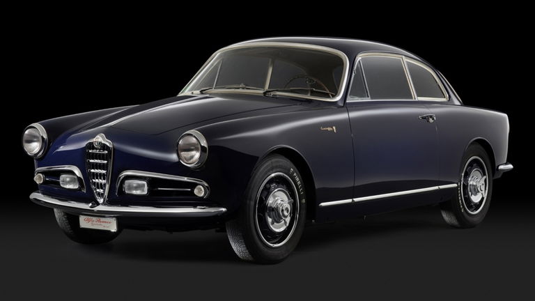 Es uno de los coches más conocidos de Alfa Romeo y su icónico nombre tiene toda una historia detrás