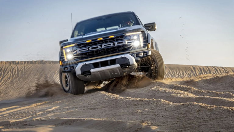 Ford actualiza los programas internos de la camioneta F-150 y ahora es mucho mejor que antes