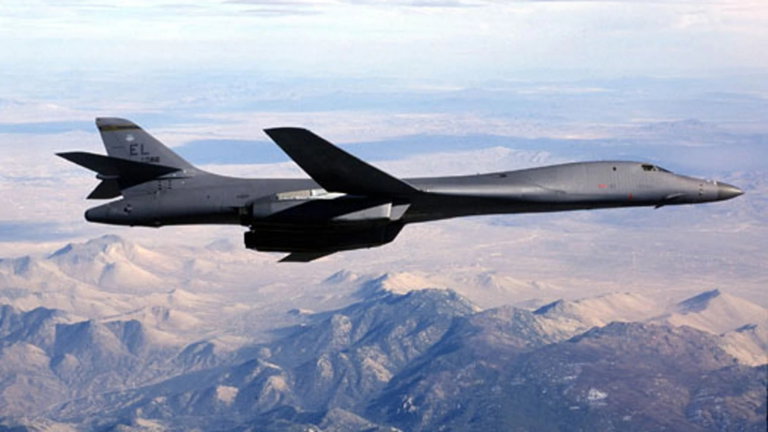 Kim Jong-un va a tener que calmarse después de ver el poderoso bombardero de Estados Unidos