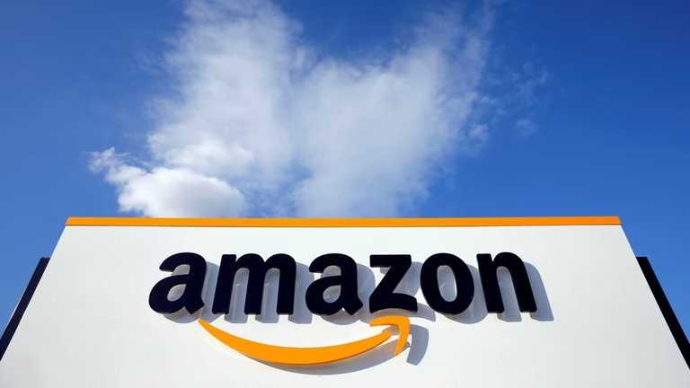 Amazon ha cumplido el objetivo de 0 emisiones. En 2023 solo utilizó energía limpia para sus operaciones