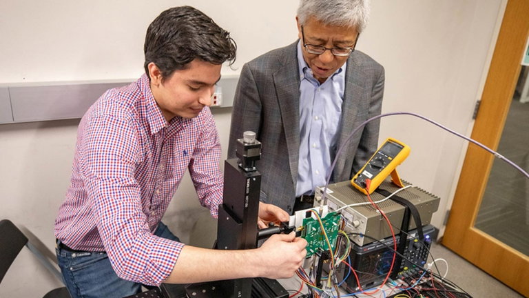 Investigadores aseguran que podremos tener visión de rayos X como Supermán simplemente usando un smartphone