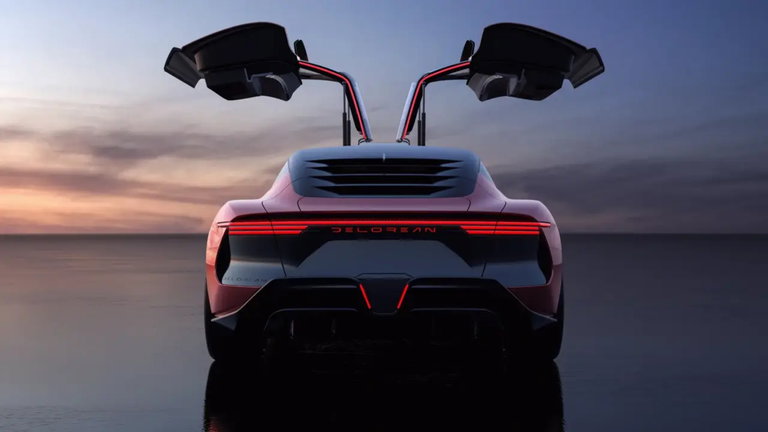 El mítico Delorean ha vuelto y esta vez viaja a un futuro un poco más verde