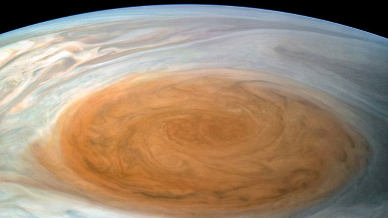 Júpiter podría ver cómo su Gran Mancha Roja desaparece o eso es lo que indica un reciente estudio llevado a cabo en España