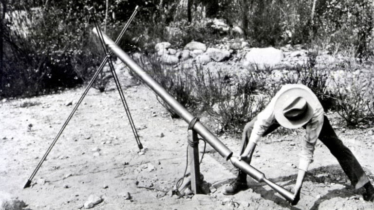 Sus versiones mejoradas todavía siguen utilizándose en la guerra actual: así eran los primeros lanzacohetes