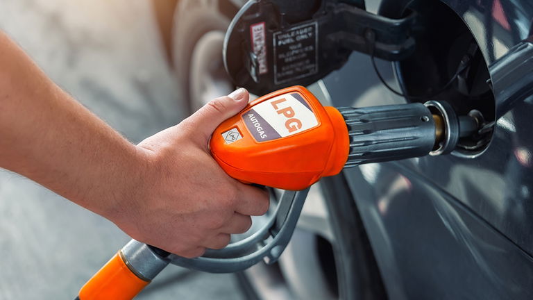 Cuánto cuesta convertir un coche a GLP y cómo es el proceso