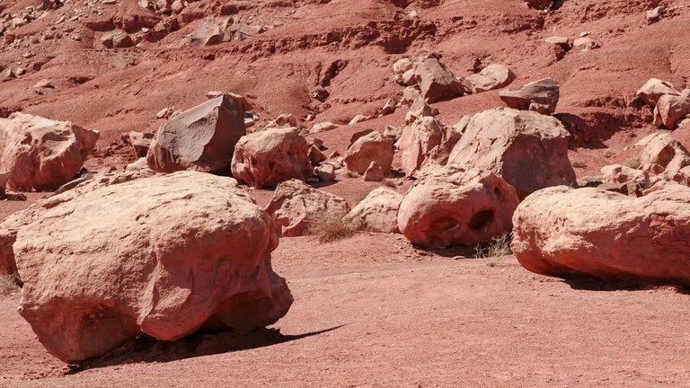 Hemos encontrado combustible en Marte y no en la forma que esperábamos. Por ahora solo tenemos un montón de rocas