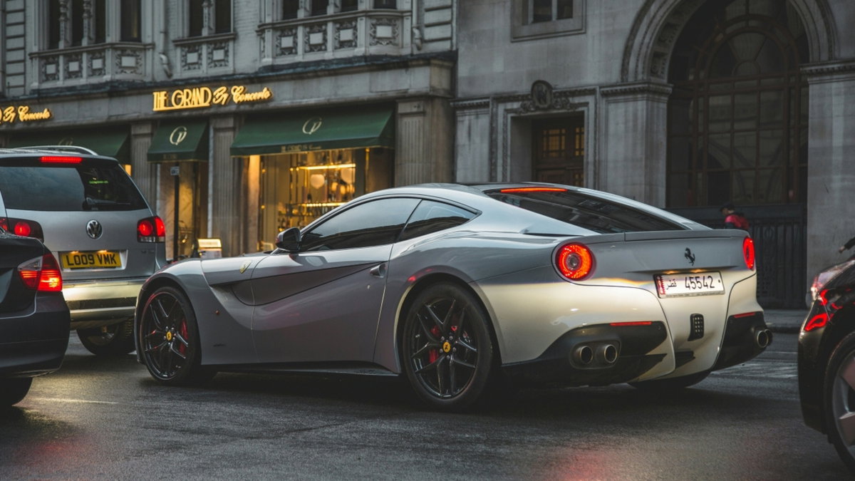 Le robaron un Ferrari de más de 500.000 euros y pudo recuperarlo ...