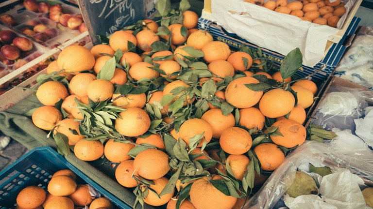 No estamos de broma, compartes más de la mitad del ADN con esta fruta que tomados a diario