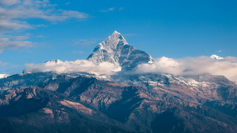 El país más alto de la Tierra no se encuentra cerca de Nepal, sino en África. Toda su superficie está a más de 1.000 metros de altura