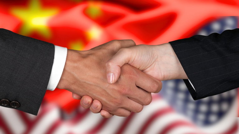 China y Estados Unidos renuevan un acuerdo de cooperación con décadas de antigüedad, a pesar de que la tensión no para de aumentar