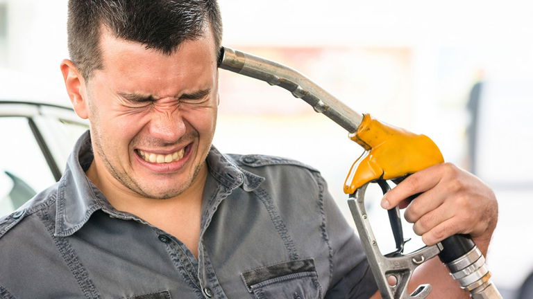 Qué pasa si mezclas AdBlue con diésel o gasolina