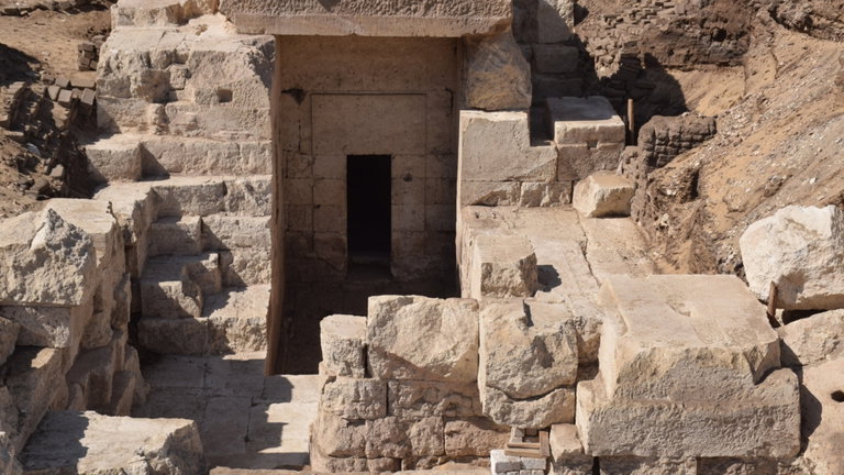 Era un lugar inaccesible, pero en su interior guardaba un templo egipcio de 2.000 años repleto de salas ocultas