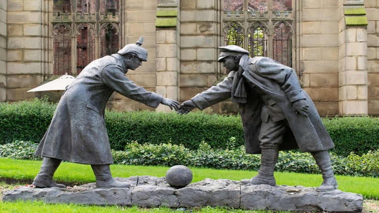 La Navidad pudo haber cambiado la historia de la Primera Guerra Mundial: así fue la tregua que hubo para celebrar las fiestas