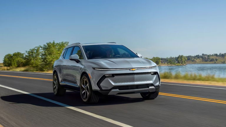 Los vehículos eléctricos están a punto de dar un gran salto. Todo es debido a este coche que revolucionará el mercado en 2025