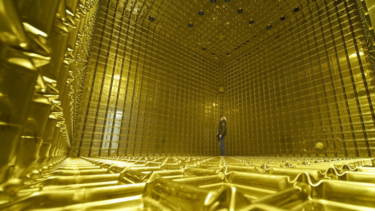 Este experimento científico busca respuesta a una gran pregunta: ¿existen más de cuatro dimensiones? Todo parece indicar que sí