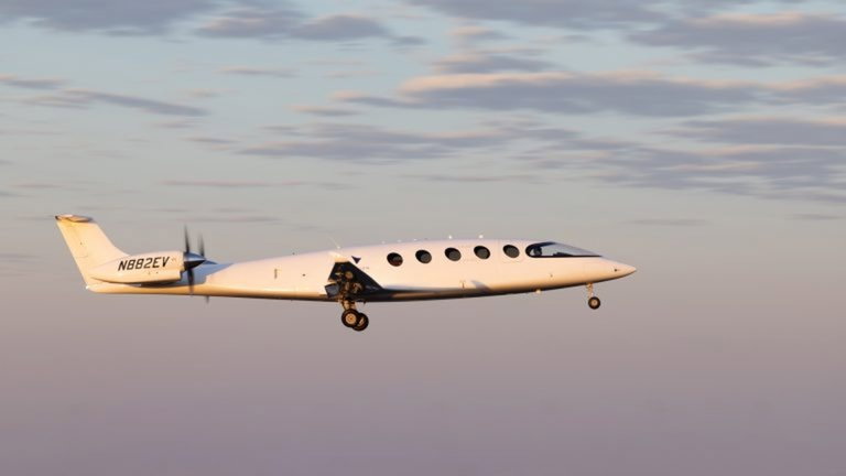 Volar en un avión de pasajeros eléctrico tendrá que esperar. El experimento de esta empresa ha acabado en la bancarrota
