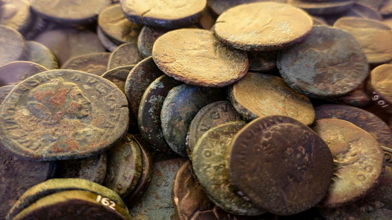 Los arqueólogos han descubierto un antiquísimo lugar de culto. Estaba dedicado "a dar dinero al diablo"