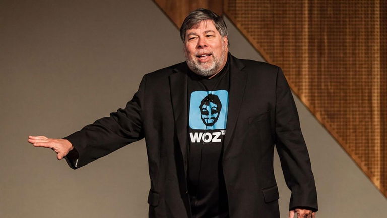 Steve Wozniak, cofundador de Apple, rompe uno de los mitos fundacionales de la compañía: "no diseñamos el Apple I en el garaje"