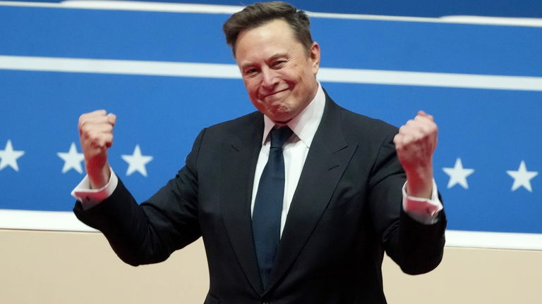 Elon Musk, CEO de Tesla y SpaceX, preocupado por la expansión de la inteligencia artificial: "Creo que debería haber algunas regulaciones sobre la IA"