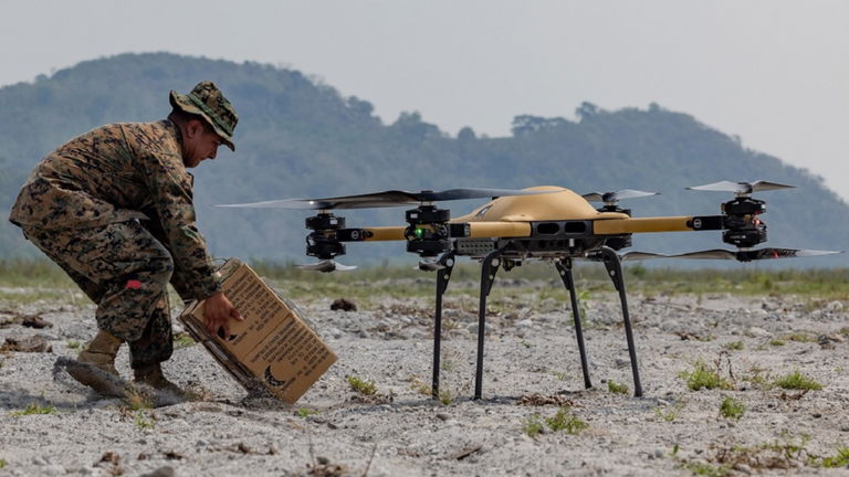 Los drones se acaban de volver todavía más peligrosos. Ahora podrás dirigirlos por voz hacia el enemigo