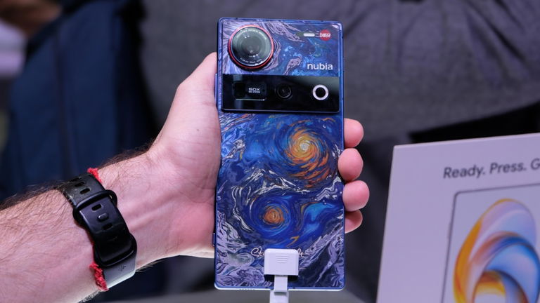 ZTE sorprende a los asistentes del MWC 2025 con sus nuevos Nubia Neo 3 y Flip2