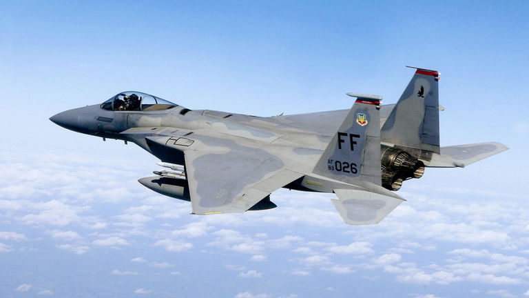 Un antiguo avión de la Fuerza Aérea de Estados Unidos recibe un importante upgrade: podrá luchar contra los drones modernos