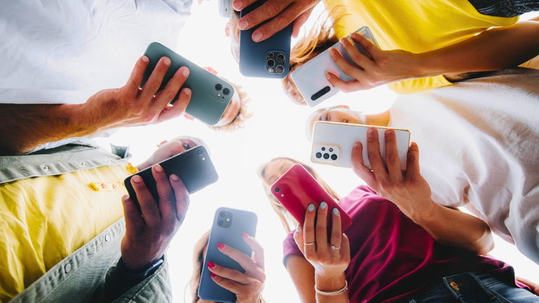 Cada vez más jóvenes europeos están «cansados» de los smartphones y querrían vivir en un mundo sin Internet