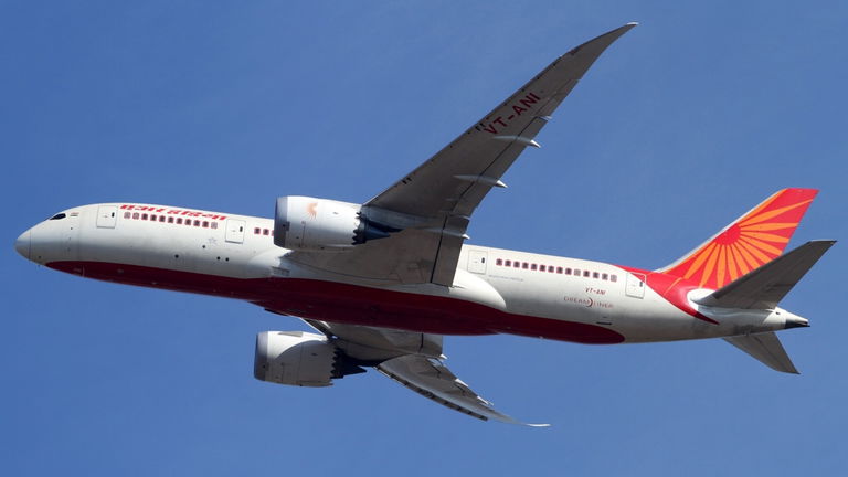 El terrible accidente de Air India reaviva las preocupaciones sobre el Boeing 787 Dreamliner: ¿es seguro este avión?