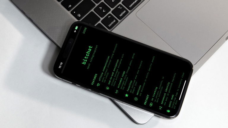 El creador de Twitter lanza Bitchat, la alternativa a WhatsApp que no necesita Internet ni tu número de teléfono